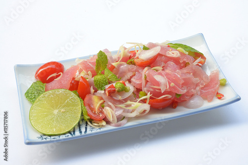 Spicy Tuna Salad with herbs 