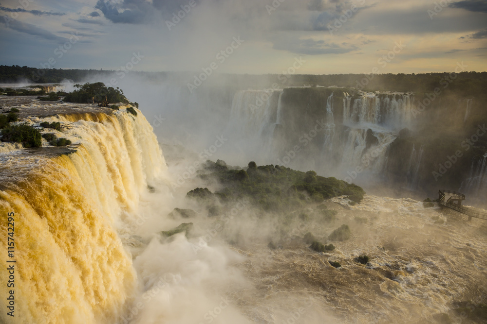 Iguacu Falls, Parana State, Brazil Iguacu Falls, Parana State, Brazil