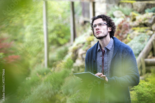 Analysing nature with digital tablet