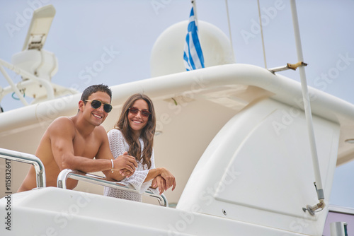 couple on yacht © fotoinfot