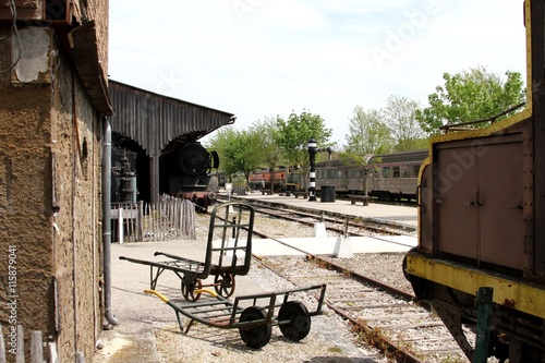 gare et train à vapeur touristique de Martel dans le Lot