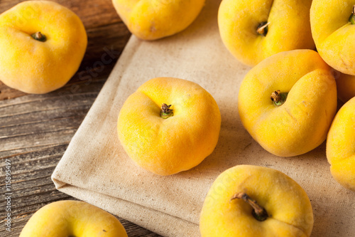 Raw Organic Yellow Pie Peaches