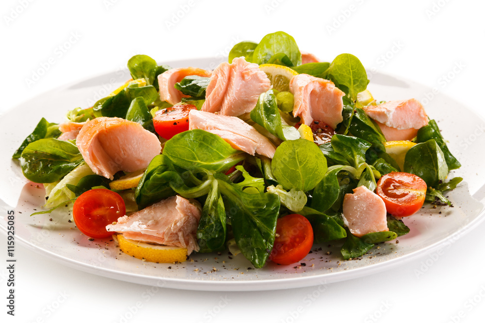 Fish salad - roasted salmon and vegetables 
