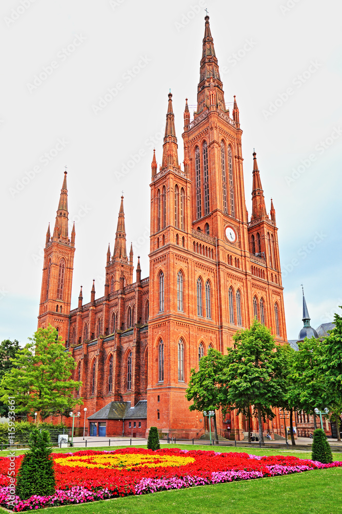 Fototapeta premium Wiesbaden, die Marktkirche (Juli 2016)