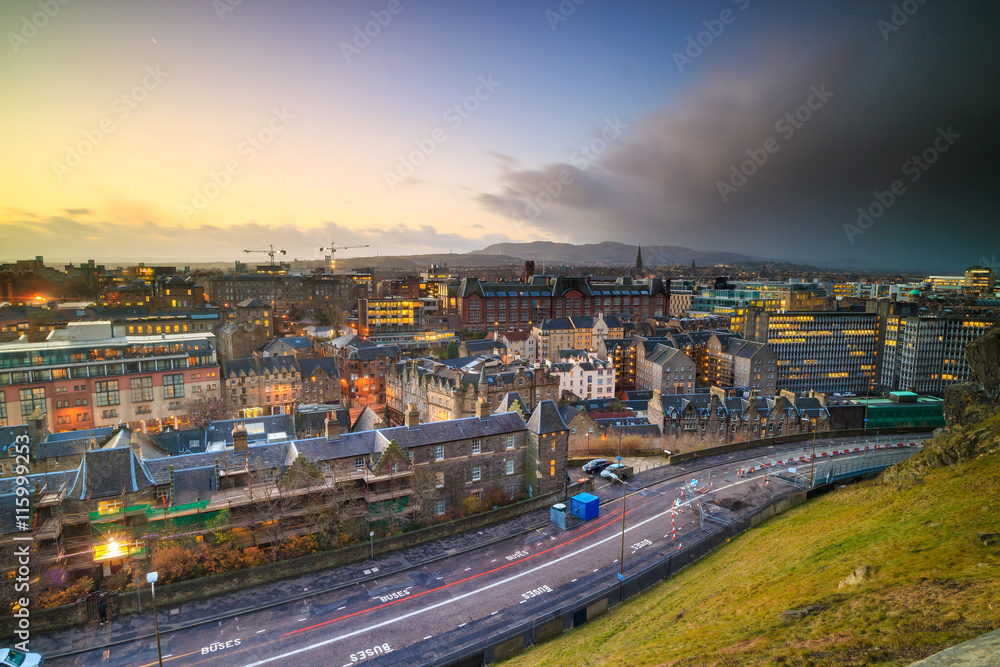 Obraz premium Old town Edinburgh
