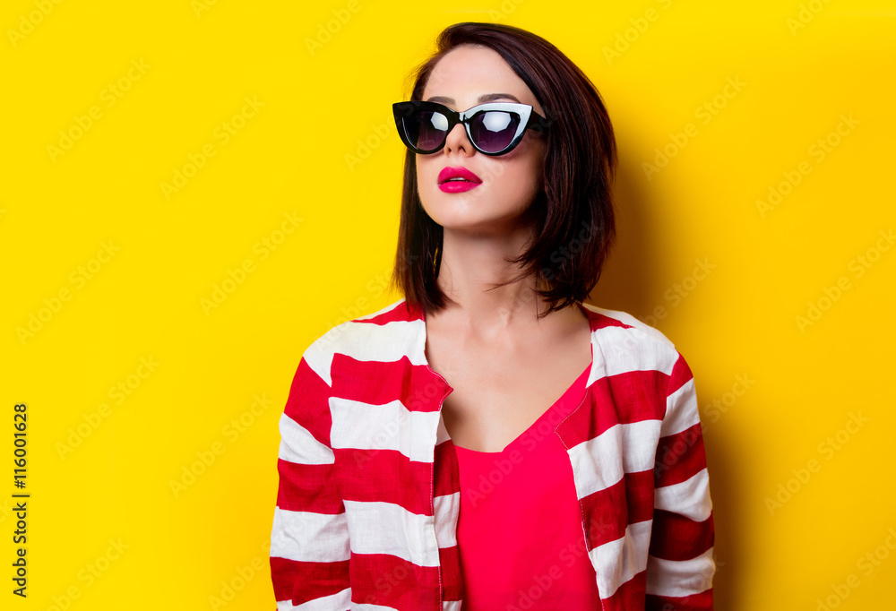 Fototapeta premium portrait of young woman