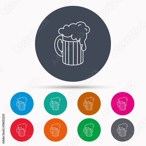 Beer icon. Glass of alcohol drink sign.