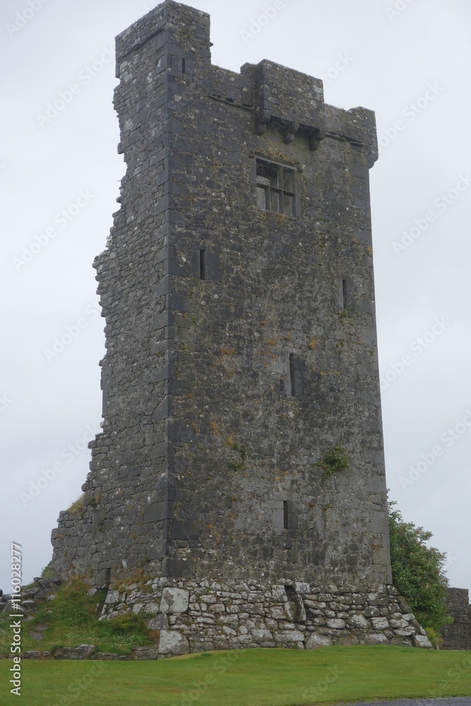 château en ruine du connemara irlande