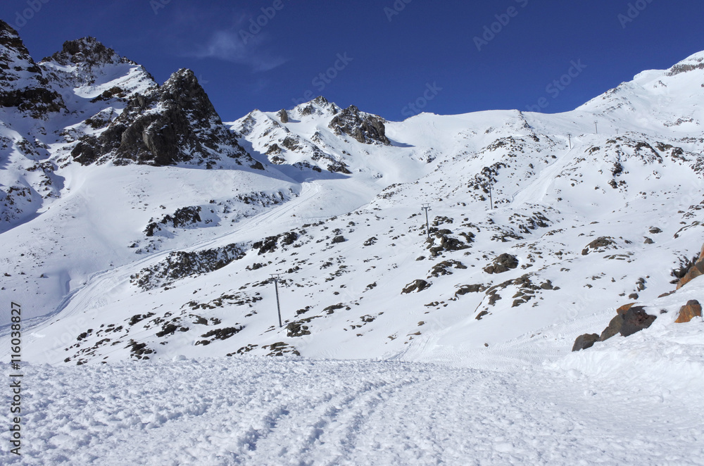 Ski lift to the top of Mount Ruapehu ski field