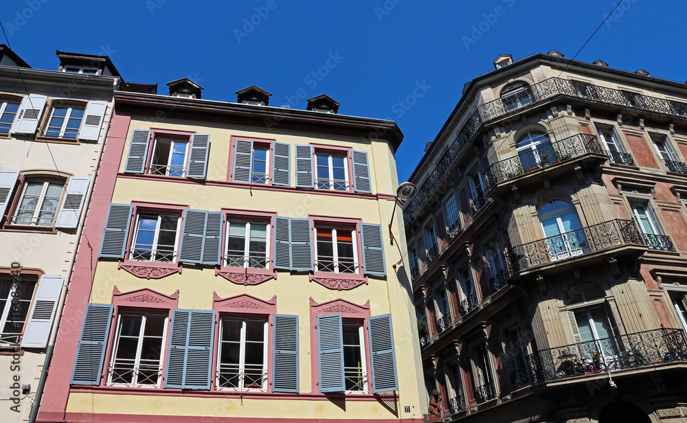 Fototapeta premium classical apartment buildings in Strasbourg - France