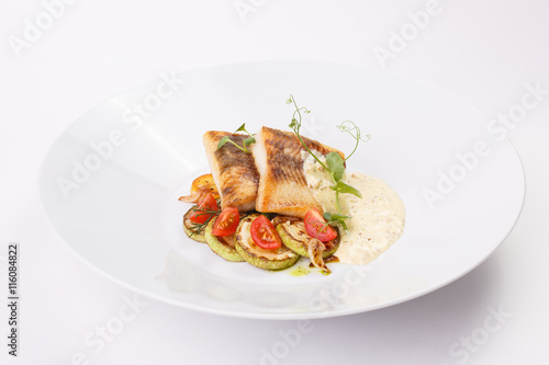 fish with vegetables 