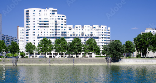 Habiter en bord de Seine