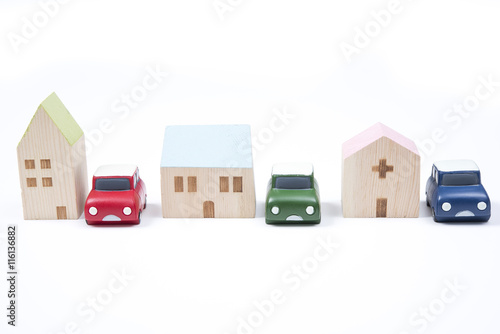 マイホームとマイカーのイメージフォト