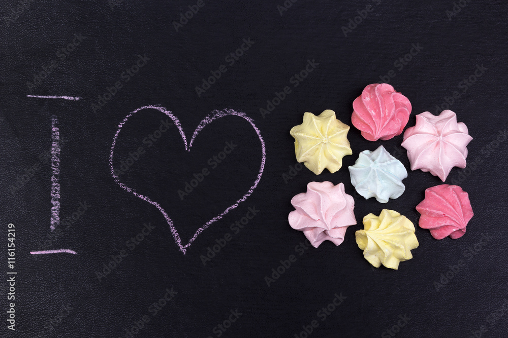 Obraz premium Ground with i love text and meringue