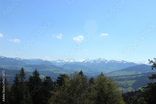 Berge und Wälder