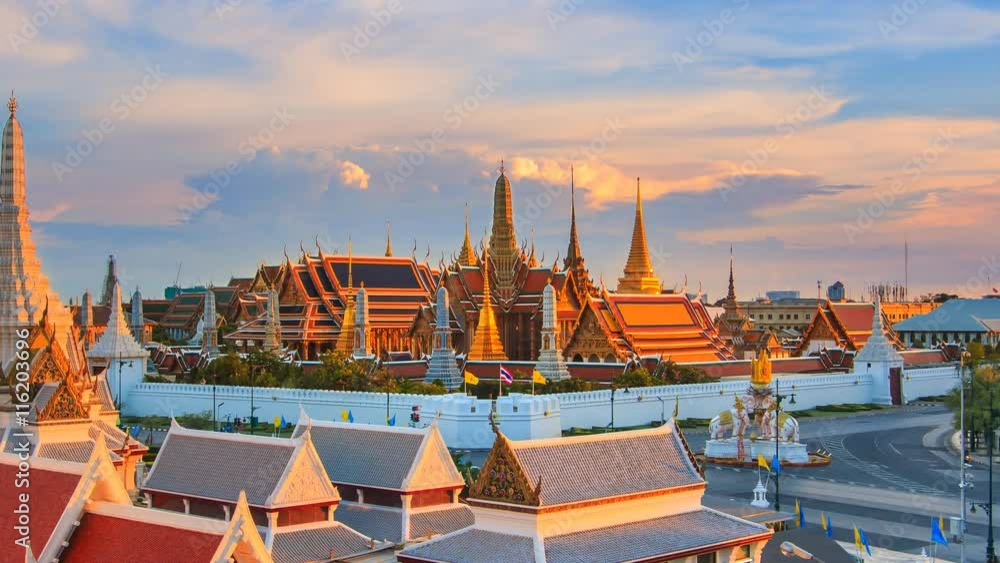 Wat Phra Kaeo Famous Landmark Temple Of The Emerald Buddha, Bangkok City, Thailand 4K Time Lapse (high view zoom in)