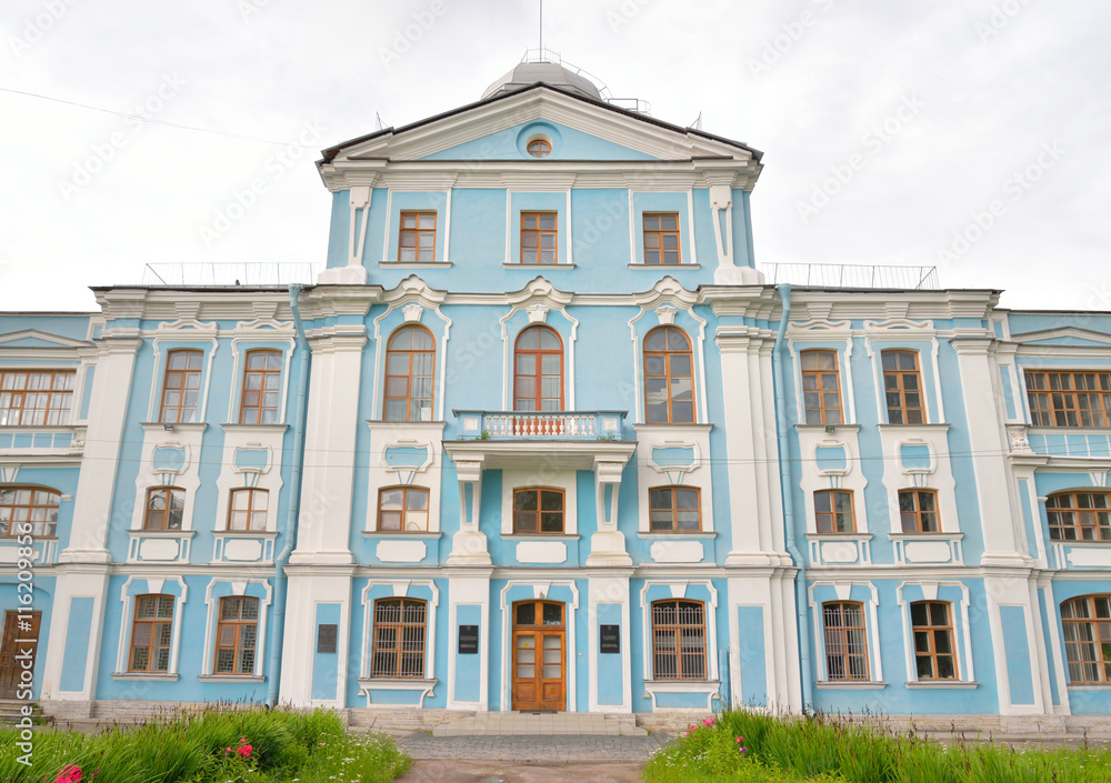 Vorontsov palace or Novoznamenka.