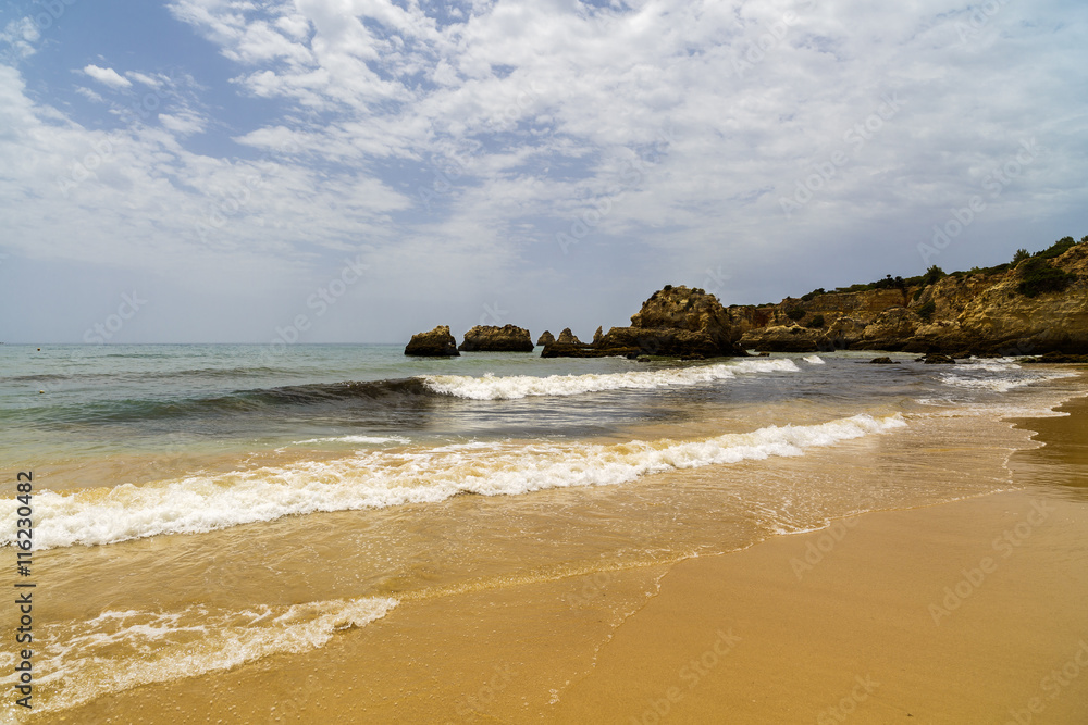 beautiful beach on the Atlantic Ocean, Algarve, Portugal