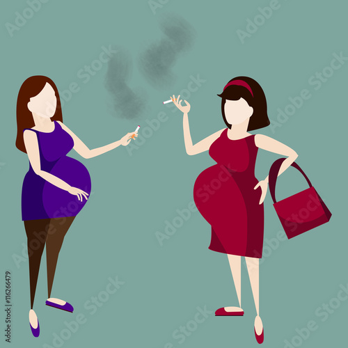 Rauchende schwangere Frauen, die miteinander reden