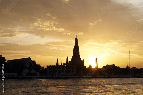 Sunset at Wat Arun