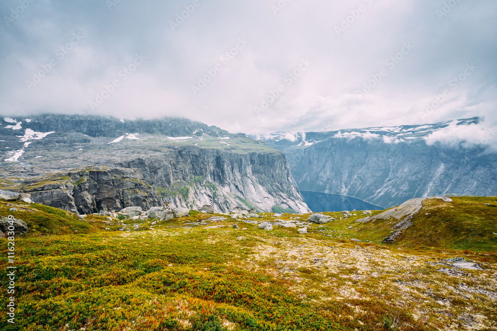Fototapeta premium Mountains Landscape with Blue Sky in Norway. Scandinavia.