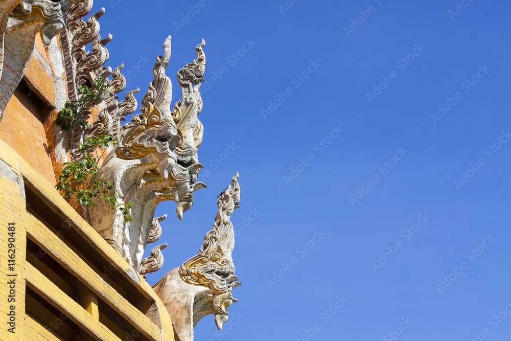 Obraz premium Naga sculpture