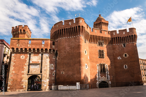 Obraz na płótnie Les Castillet in Perpignan