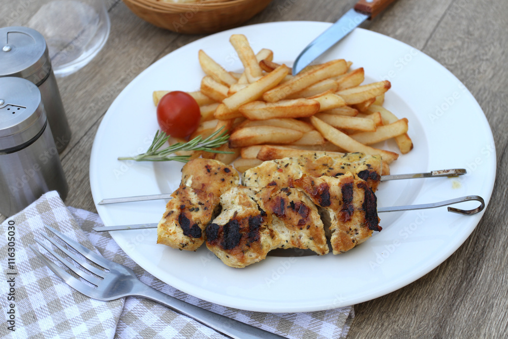 brochette et poulet 20072016