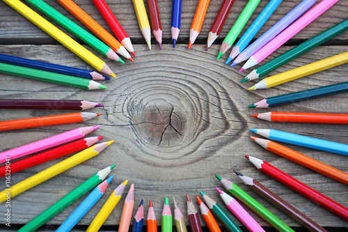 Coloured pencils circle