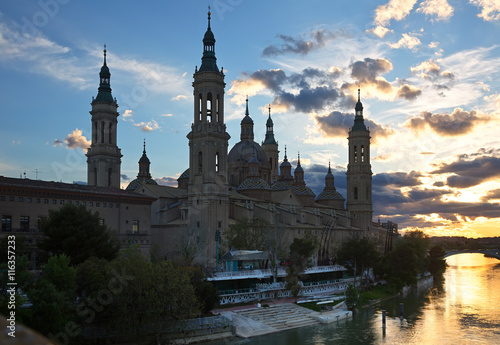 Cathedral of Our Lady of the Pillar and Ebro  in evening. Zarago