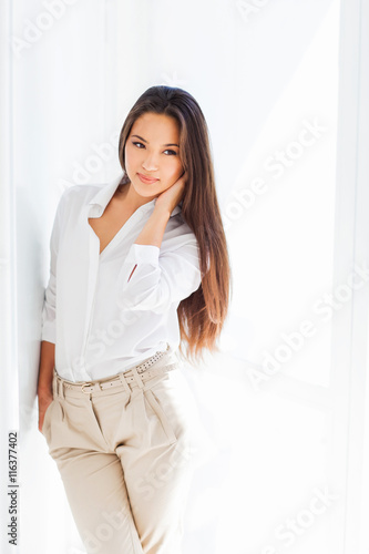 Young asian model posing Free Download Young asian model posing - GFXLoad