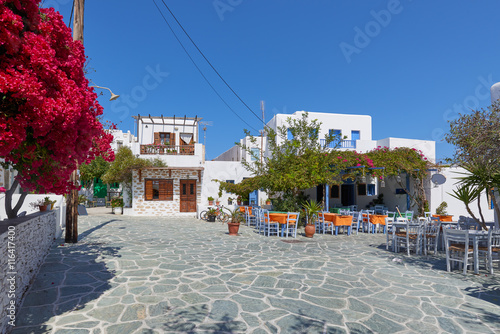 Fototapeta Naklejka Na Ścianę i Meble -  Beautiful streets of Folegandros - Cyclades

