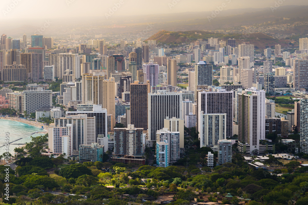 Fototapeta premium Modern Building in Honolulu