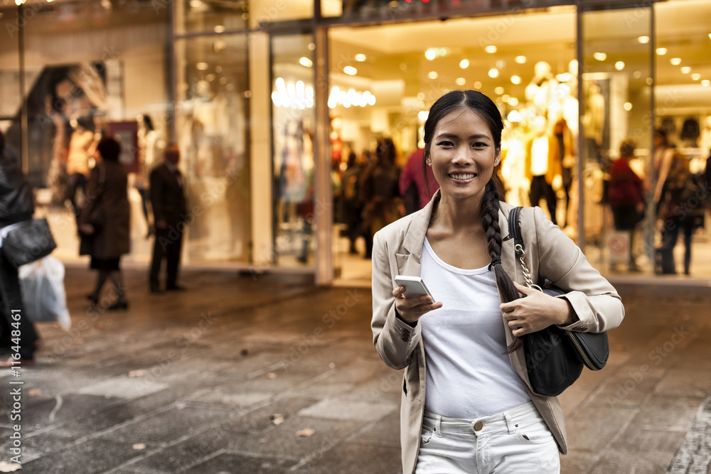 Fototapeta premium Business woman texting