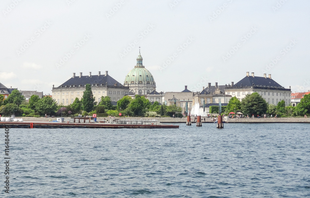 Fototapeta premium waterside scenery in Copenhagen