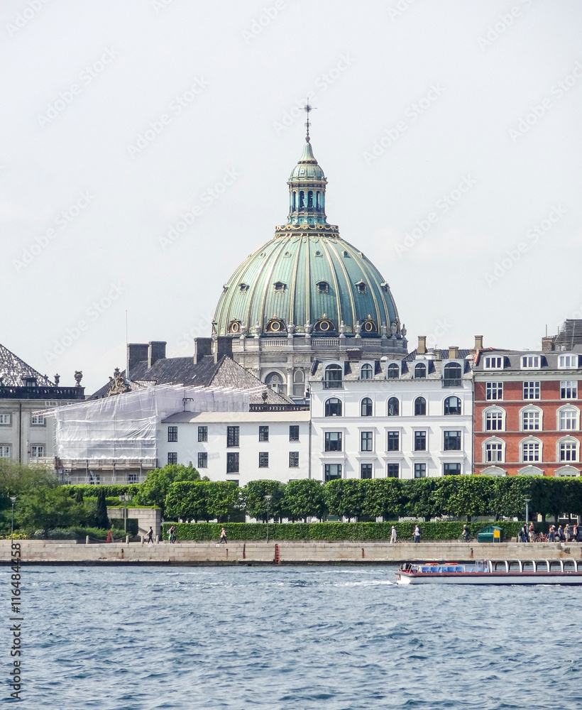 Fototapeta premium waterside scenery in Copenhagen