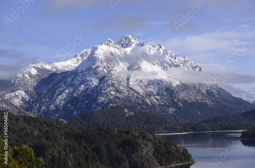 Fototapeta Naklejka Na Ścianę i Meble -  Mountains of San Carlos de Bariloche 