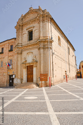 Church of Saint Francesco in Bucchianico (Italy) photo