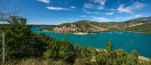 Sainte Croix lake, Provence