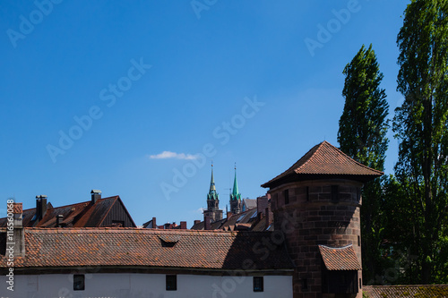 Henkerturm und Lorenztürme photo