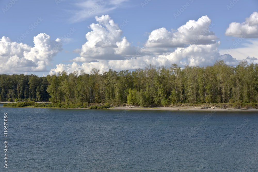 Columbia river and surrounding nature Oregon.