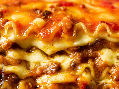 Obraz na płótnie rustic italian cheesy lasagna pasta w salonie
