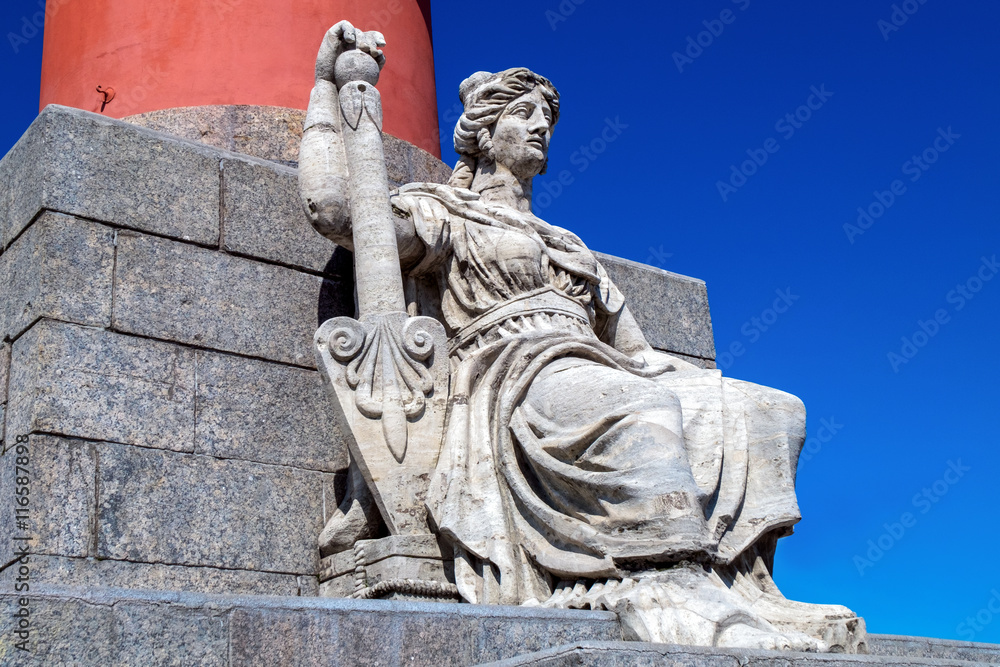 St. Petersburg, Commerce figure at the Rostral column