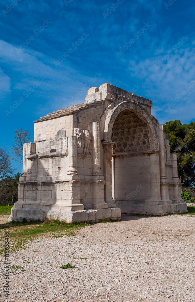 Saint-Rémy de Provence, antique glanum.