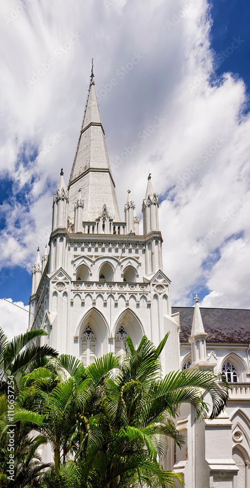 Fototapeta premium Main steeple of St Andrew Cathedral in Singapore