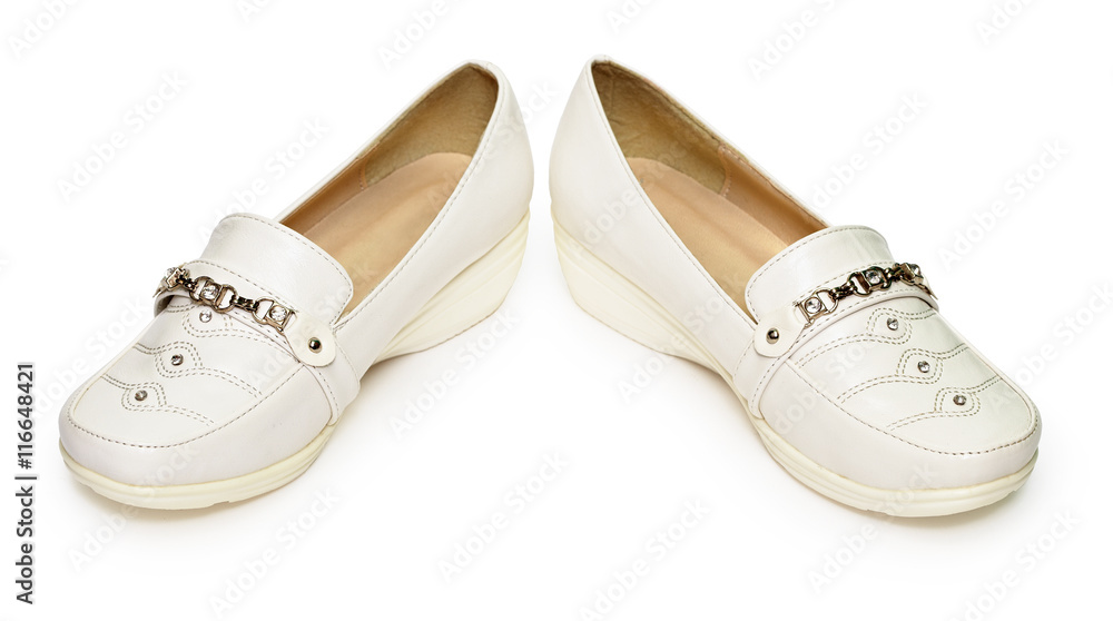 Cheap shoes made of artificial leather Cheap shoes made of artificial leather