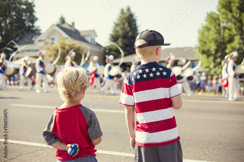 Kids watching an Independence Day Parade photo
