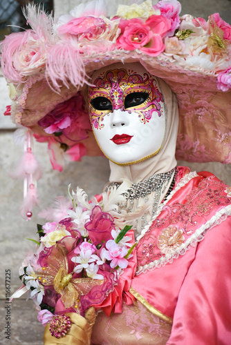 Fototapeta Naklejka Na Ścianę i Meble -  Venice Carnival masked model