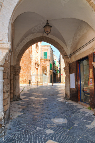 Alleyway. Giovinazzo. Puglia. Italy.