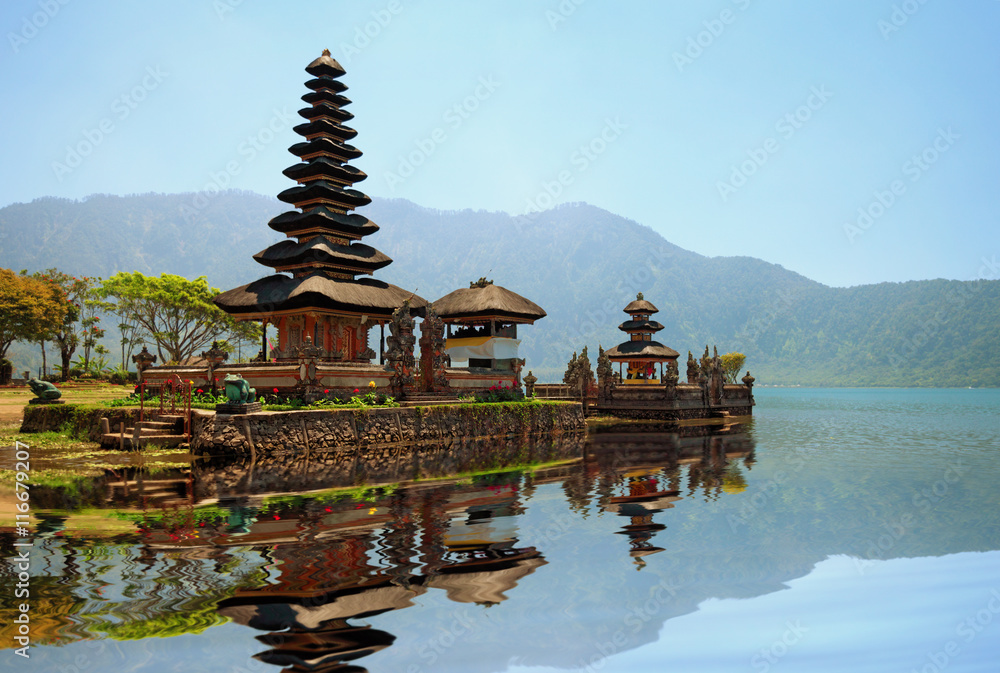 Pura Ulun Danu Bratan hindu temple Pura Ulun Danu Bratan hindu temple